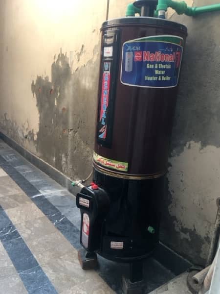 35 litres geyser in good condition 2