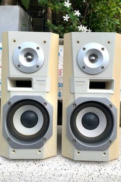 penasonic bookshelf speaker