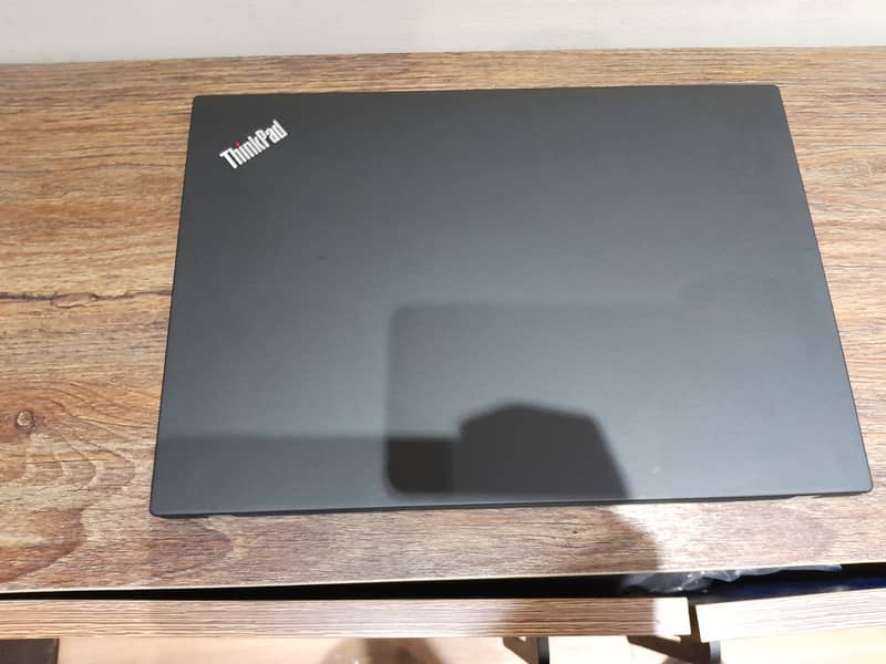 Lenovo T14 - Core i5 10th Gen - RAM 8GB - 256GB SSD 1