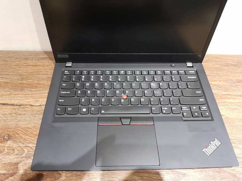 Lenovo T14 - Core i5 10th Gen - RAM 8GB - 256GB SSD 3