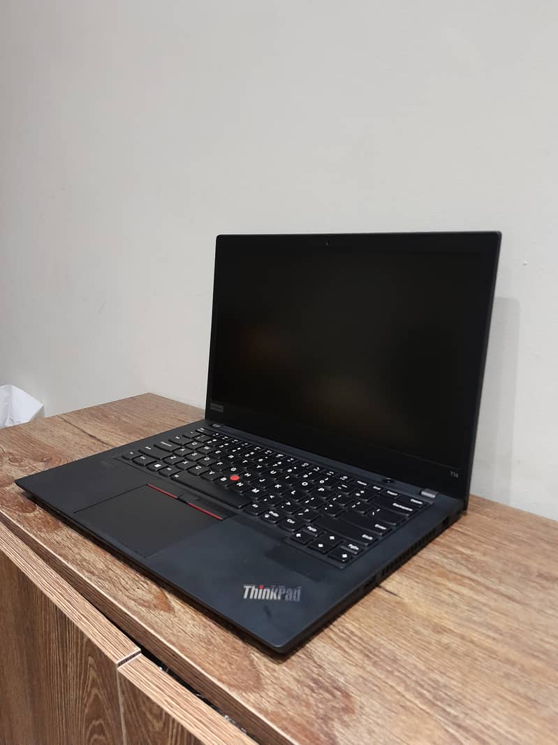 Lenovo T14 - Core i5 10th Gen - RAM 8GB - 256GB SSD 5