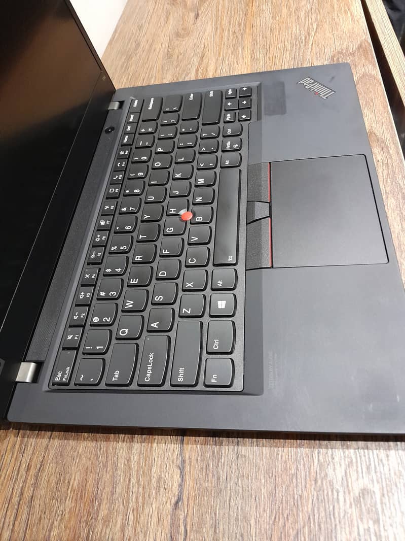 Lenovo T14 - Core i5 10th Gen - RAM 8GB - 256GB SSD 6