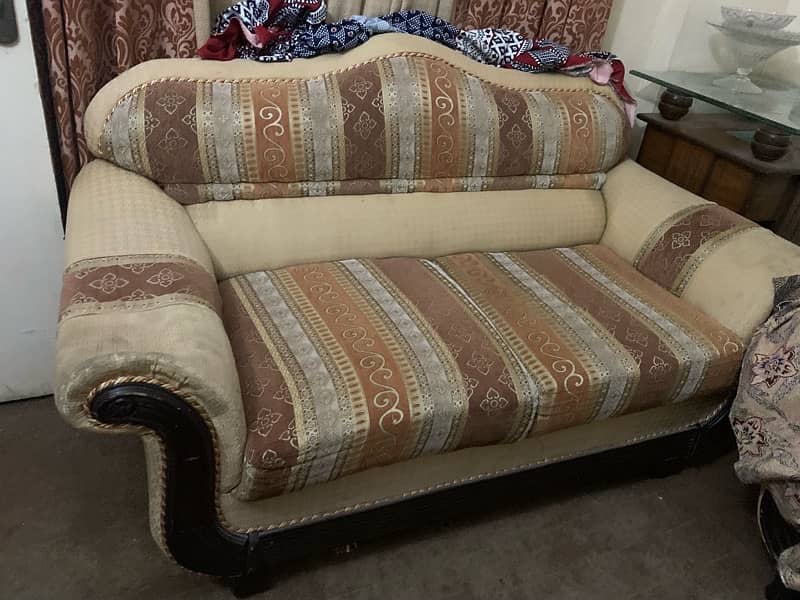 7 seater soofa set good condition at johar 2