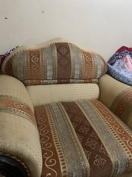 7 seater soofa set good condition at johar 4