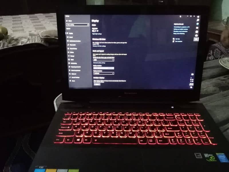 lenovo y50 LAPTOP 0