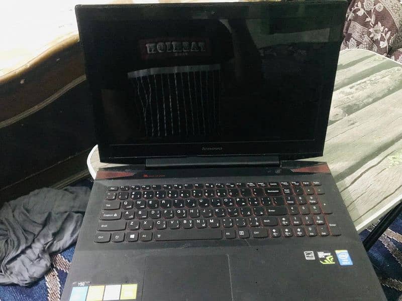 lenovo y50 LAPTOP 11