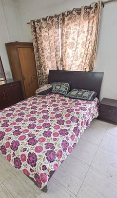 Queen Size Bed Set with Dressing Table