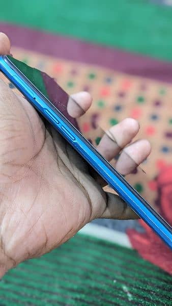 Realme 5i, only kit condition 10/8 7