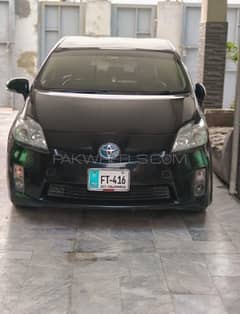 Toyota Prius S LED 2011