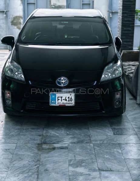 Toyota Prius S LED 2011 1