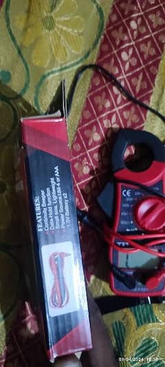 pocket size multifunction digital clamp meter