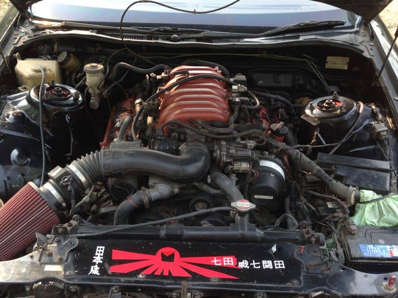 1uz vvti (V8) engine 1