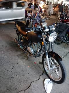 Suzuki GS150 SE