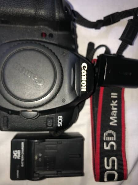 Canon 5d mark 2/ii camera. Dslr - full frame price negotionable 4