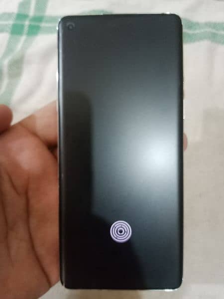 one plus 8 snapdragon 865,, ram 8+4/128 gb storage PUBG 90 fps 7