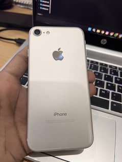 iPhone 7 PTA Approved 128 GB in Lahore Urgent For Sale