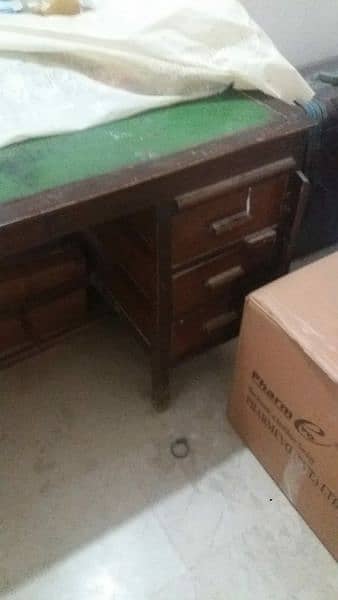 writingtable and chair for sell 0