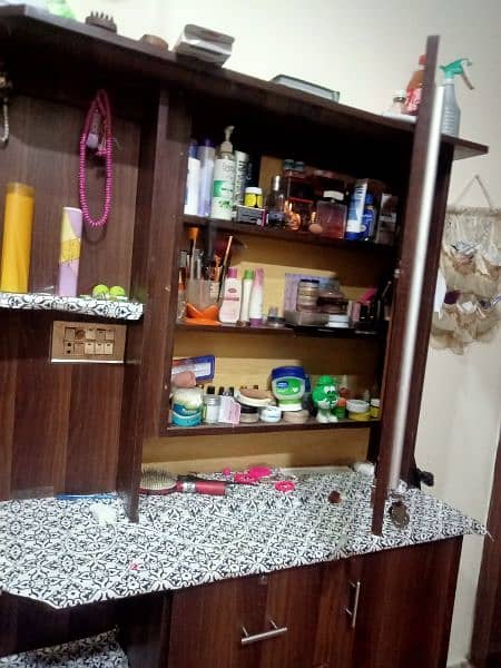 dressing table for sale in Lahore 1