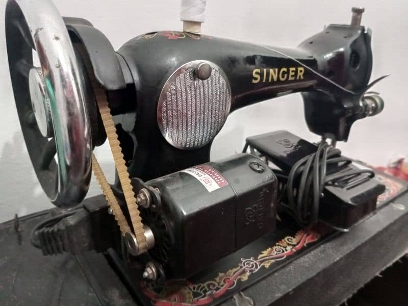 Singer sewing machine 0