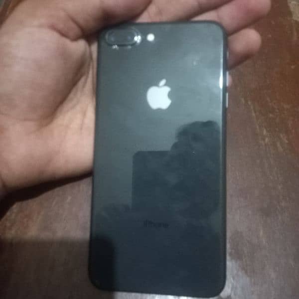 I phone 8 plus non pta water pack 64 Gb all janion  03294149422 0