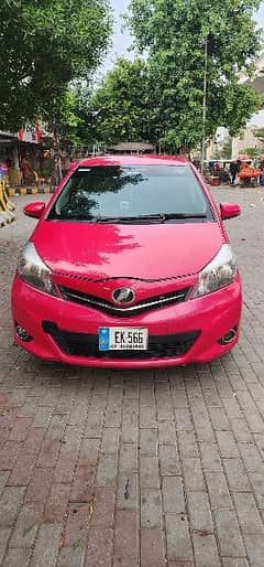 Toyota Vitz 2015