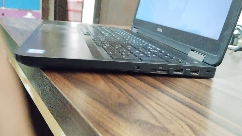 Dell Precision 3510 core i7 6th Gen 1