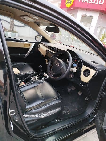 Toyota Corolla GLI 2019. Total genuine. Urgent Sale 10