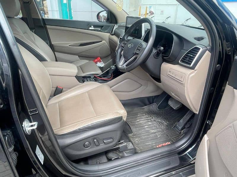 Hyundai Tucson Available 3