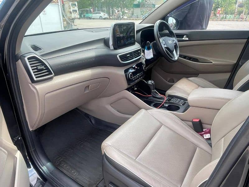 Hyundai Tucson Available 5