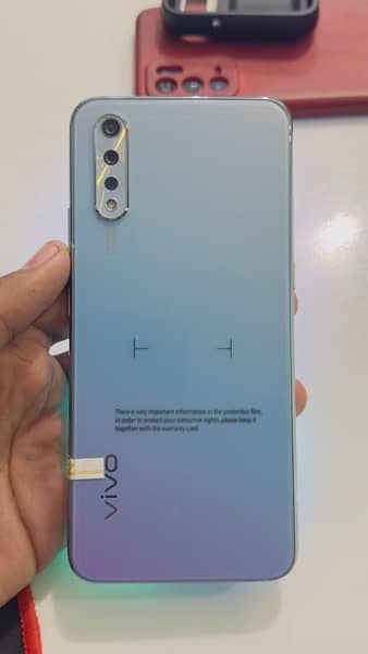 vivo s1 8/256 0