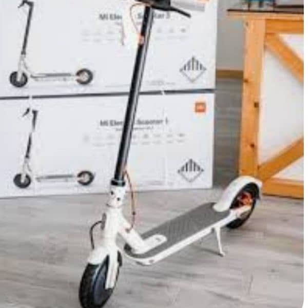 2 wheel stand up electric bike. top speed 25 km/h 6