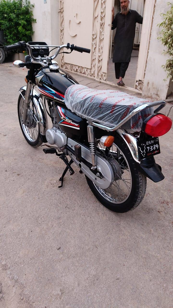 honda CG 125 Rahim yarkhan 2019 mint 3