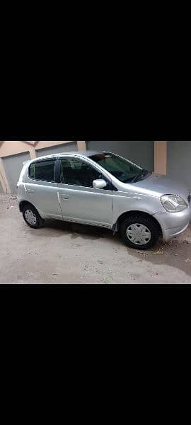 Toyota Vitz 1999 13