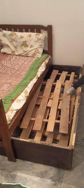 Kids twin bed (two in one without mattress) 1