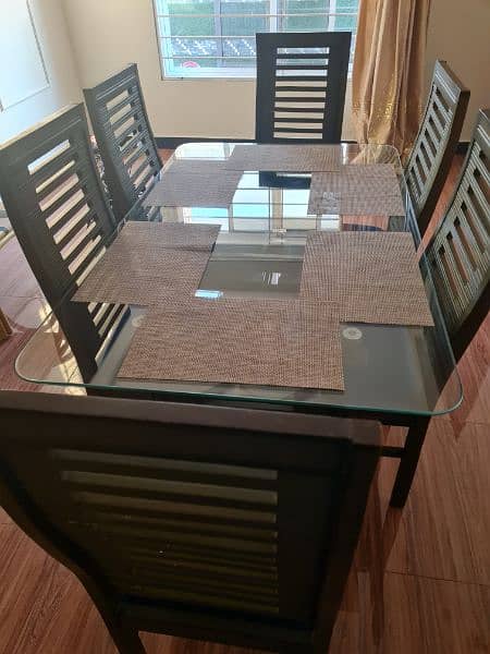 6 seater dining table 1