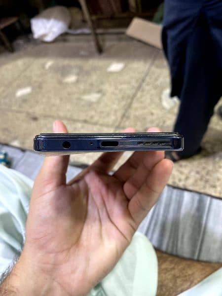 Infinix hot 40 10/10 condition urgent 1