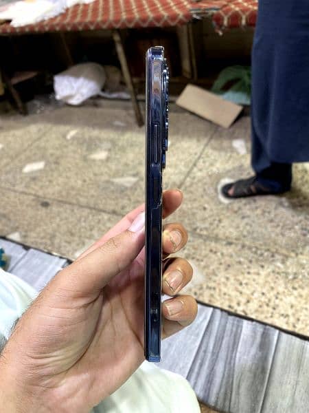 Infinix hot 40 10/10 condition urgent 2