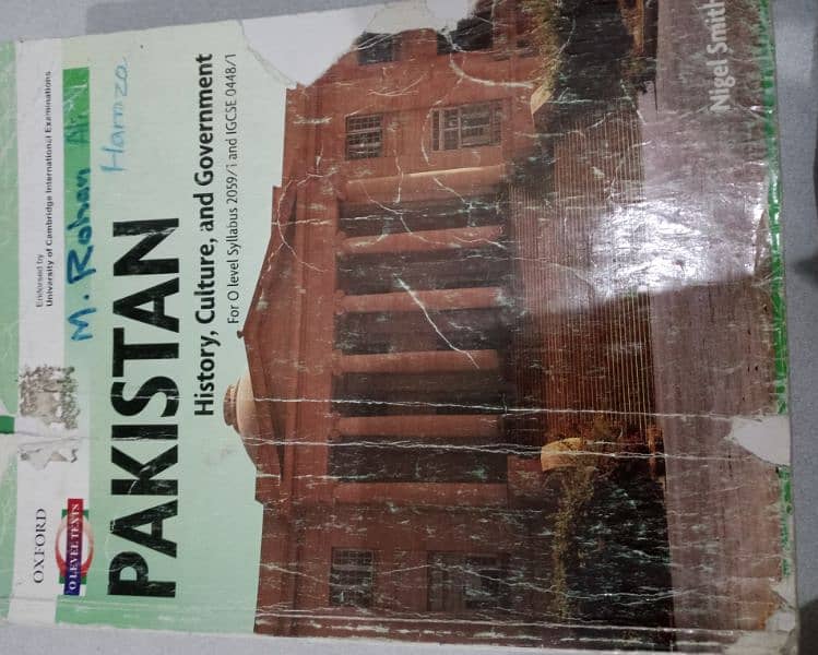 O level books (Pak. studies, islamiyat, Urdu) 3