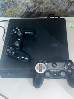 PS4 1Tb ( uk )with 2 orignal controllers and 4 games