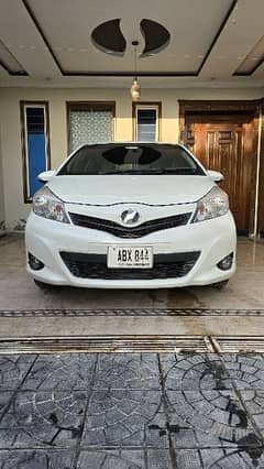 Toyota Vitz 2013