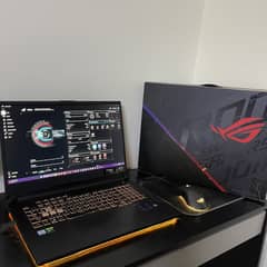 Asus ROG Strix G731 17.3 inch screen