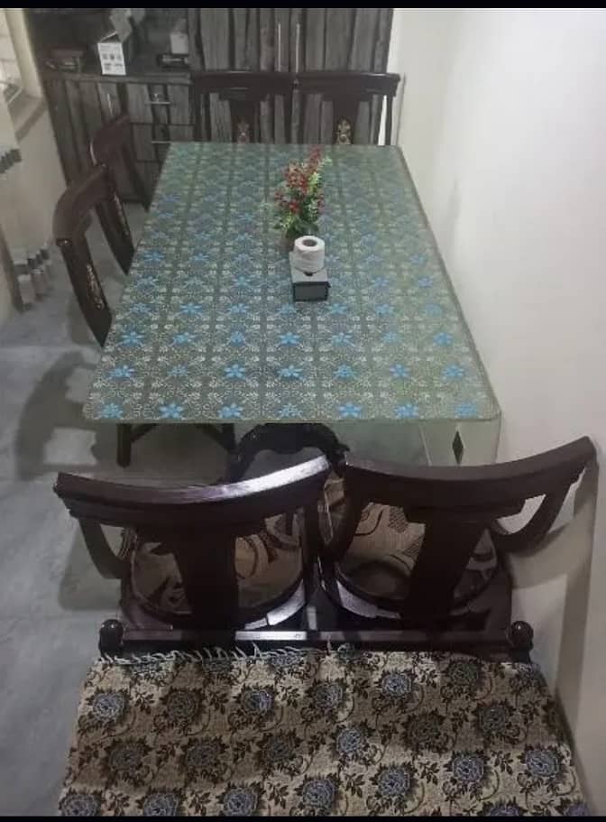 Dining table and 6 chairs 1