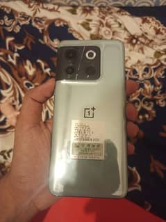 OnePlus 10t 5G with box