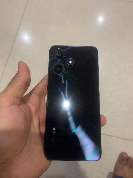 Infinix hot 30i 4