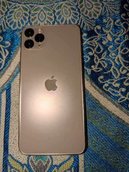 Iphone 11 pro max 256gb pta approved 1