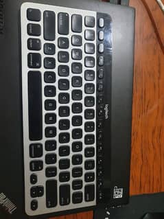 Logitech wireless keyboard k811