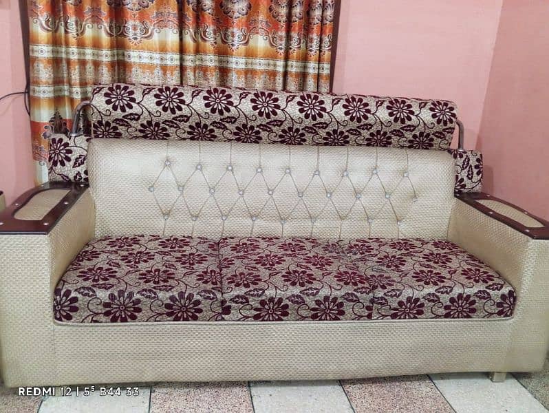 3,2,1 sofa set lavish look design 0