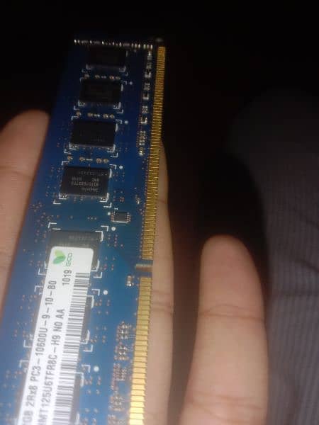 Hynix 2GB 2Rx8 10600u, ddr3 RAM 2