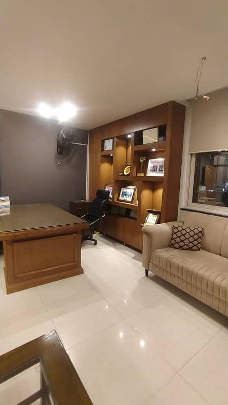 G/11 markaz new plaza vip location 1st floor 840sq dubbel road corrner fully furnished office available for rent real piks 6