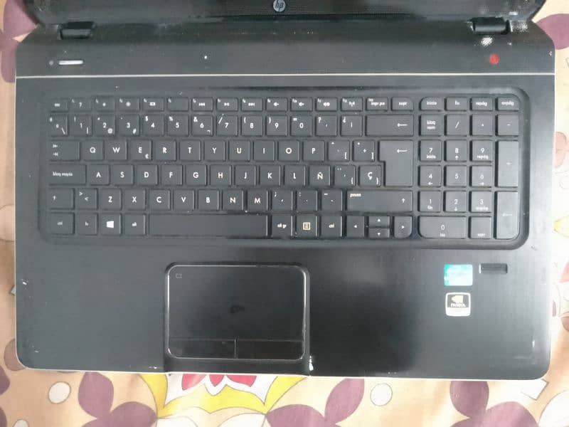 Second hand i7 laptop 3gen 3